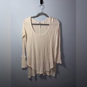 Free people Cream Long sleeve Ventura Thermal Top Size small EUC oversized